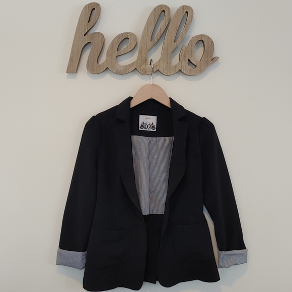 Black One Button Blazer (S) - Picture 2 of 6